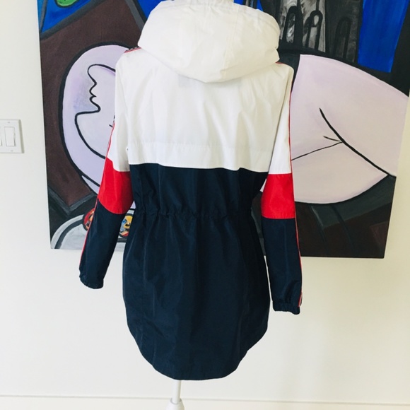 New Tommy Hilfiger Ladies' Long Windbreaker Logo Hooded Rain Jacket SIZE S - Picture 9 of 9